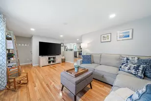 5 Pine Cir, Pembroke, MA 02359 - Photo 10