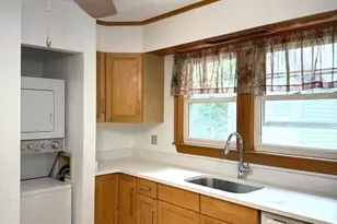21-23 Rendall Pl, Melrose, MA 02176 - Photo 6