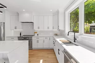 27 Lewis Ave, Arlington, MA 02474 - Photo 18