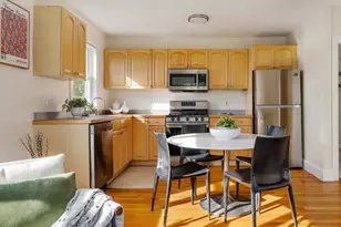 82 Munroe St, Somerville, MA 02143 - Photo 4