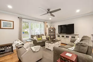 152 Ambrose St, Springfield, MA 01109 - Photo 10
