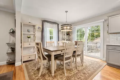 152 Ambrose St, Springfield, MA 01109 - Photo 12