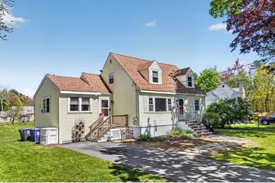 34 Andover St, Wilmington, MA 01887 - Photo 2