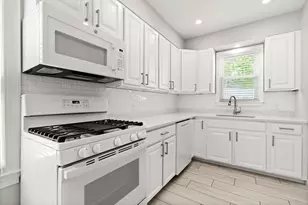 40 County, Peabody, MA 01960 - Photo 12