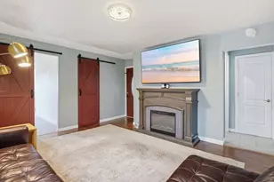 453 Frankfort St, Boston, MA 02128 - Photo 16