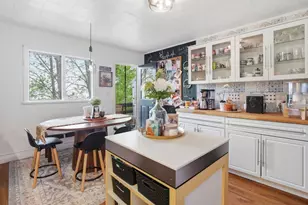 453 Frankfort St, Boston, MA 02128 - Photo 10