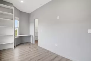 453 Frankfort St, Boston, MA 02128 - Photo 18