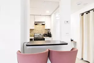 464 Commonwealth Ave, Boston, MA 02215 - Photo 4