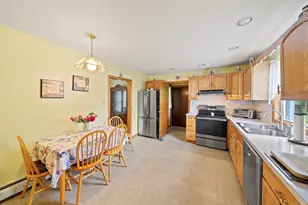 25 Fairmount Ave, Braintree, MA 02184 - Photo 4