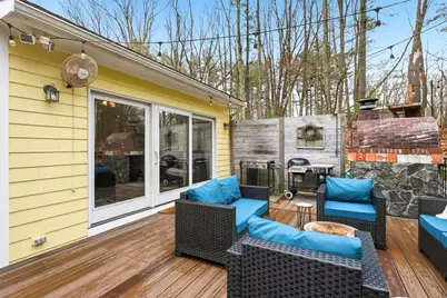 8 Searle St, Georgetown, MA 01833 - Photo 32