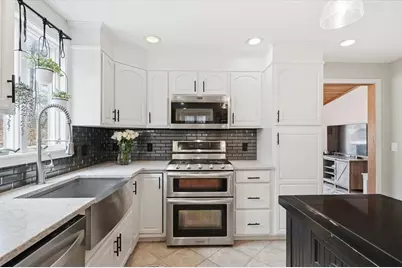 8 Searle St, Georgetown, MA 01833 - Photo 6