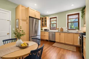 160 Holland St, Somerville, MA 02144 - Photo 8