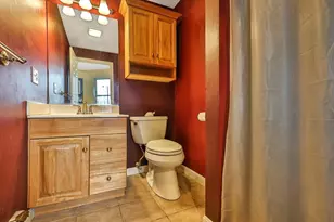 371 & 377 Franklin St, Wrentham, MA 02093 - Photo 30
