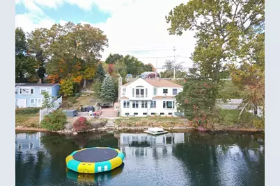371 & 377 Franklin St, Wrentham, MA 02093 - Photo 2