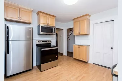 46 Broadway Street #46, Westford, MA 01886 - Photo 4