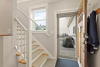 11 Oakland #11, Cambridge, MA 02139 - Photo 6