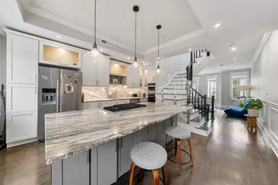 209 Green #2, Cambridge, MA 02139 - Photo 8