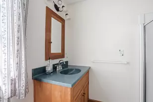 215 Prospect St, Hingham, MA 02043 - Photo 24