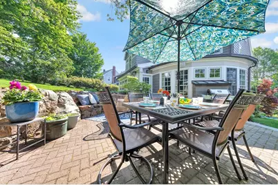 30 Eustis Street, Arlington, MA 02476 - Photo 10