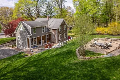 31 High St, Ipswich, MA 01938 - Photo 4