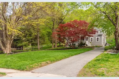 31 High St, Ipswich, MA 01938 - Photo 2