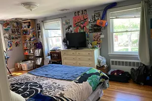 71 Fessenden St, Newton, MA 02460 - Photo 8