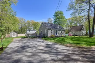 6 Maple Ln, Leicester, MA 01524 - Photo 2
