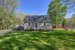 6 Maple Ln, Leicester, MA 01524 - Photo 1