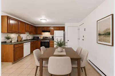 655 Plantation St #23B, Worcester, MA 01605 - Photo 2