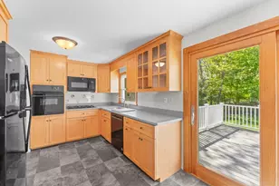 6 Cedarcrest Terrace, Boston, MA 02132 - Photo 10