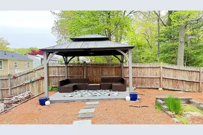118 Spruce Road, Norwood, MA 02062 - Photo 14