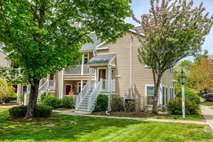 41 Bradford Commons Ln, Braintree, MA 02184 - Photo 4