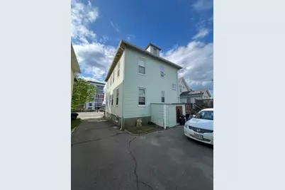 16 W Squantum St, Quincy, MA 02171 - Photo 4