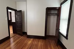 345 Earle St, New Bedford, MA 02746 - Photo 14