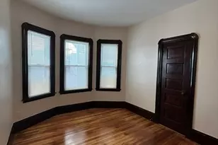 345 Earle St, New Bedford, MA 02746 - Photo 8