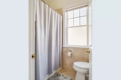 52 Plymouth St #1, Cambridge, MA 02141 - Photo 14