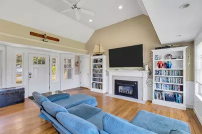 273 Bishops Terrace, Barnstable, MA 02601 - Photo 2