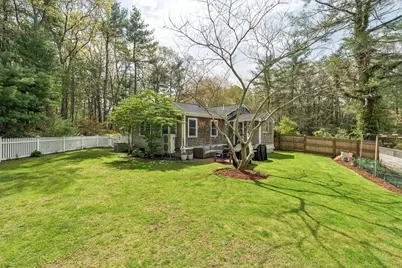 9 Mill St, Pembroke, MA 02359 - Photo 20