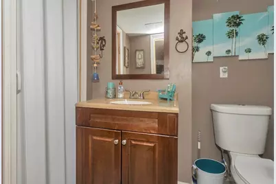 10 Laroche St, Ludlow, MA 01056 - Photo 22