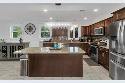 10 Laroche St, Ludlow, MA 01056 - Photo 2