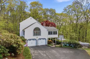 8 Valleywood Rd, Hopkinton, MA 01748 - Photo 2