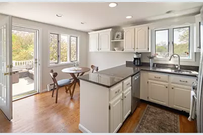 18 Nob Way, Lowell, MA 01852 - Photo 8