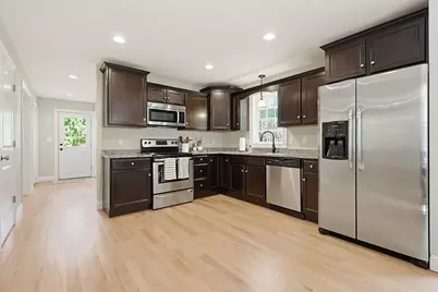 230 Old Center St, Middleborough, MA 02346 - Photo 12
