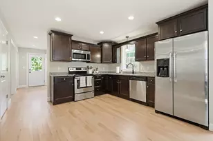 230 Old Center St, Middleborough, MA 02346 - Photo 12