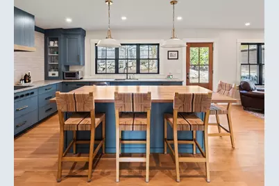 226 Wood St, Hopkinton, MA 01748 - Photo 6