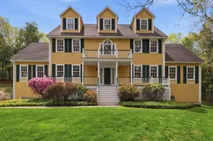 10 Hawk Ridge Rd, Andover, MA 01810 - Photo 2