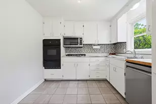 350 Central St, Framingham, MA 01701 - Photo 8