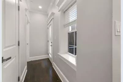 209 Green St, Cambridge, MA 02139 - Photo 10