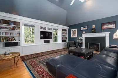 69 Nixon Rd, Framingham, MA 01701 - Photo 4
