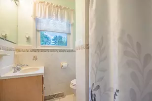25 Windward Rd, Lowell, MA 01852 - Photo 16